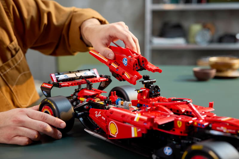 Ferrari SF-24 F1 Race Car