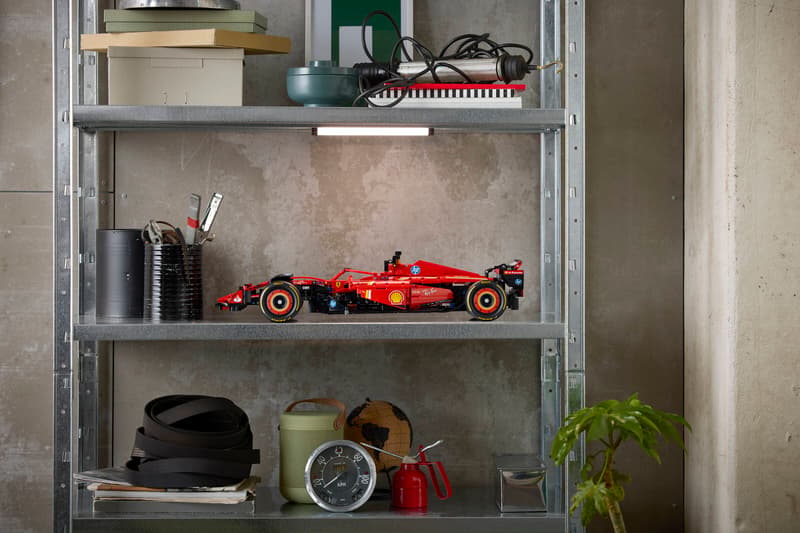 Ferrari SF-24 F1 Race Car